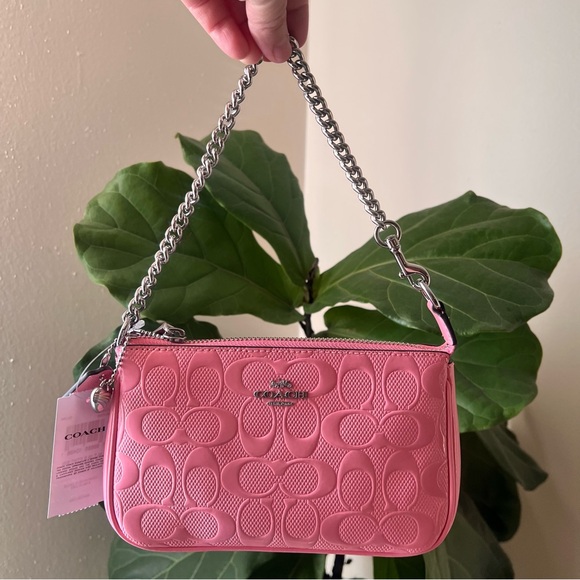 NWT Coach! Nolita 19
In Signature Leather With Heart Charm - Picture 2 of 10